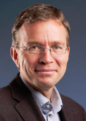 El catedrático Steffen Eychmüller, director del Centro Universitario de Cuidados Paliativos del Hospital Universitario Inselspital (Berna, Suiza) y profesor asociado de Medicina Paliativa en la Universidad de Berna.